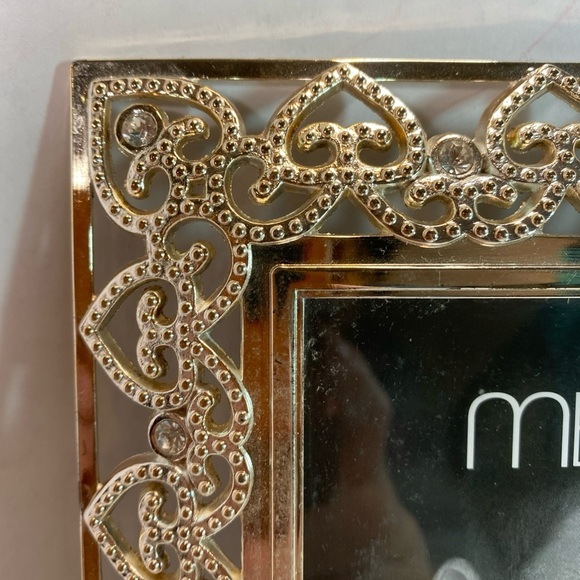 Melannco 8x10 Wedding Picture Ornate Jeweled Hearts Silver Photo Picture Frame - Picture 3 of 7